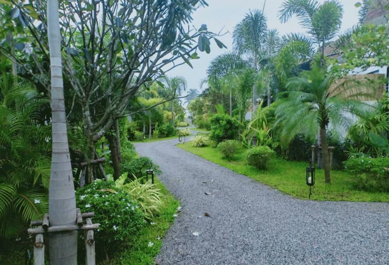 Tungtong Beach Villas Thap Sakae Exteriör bild